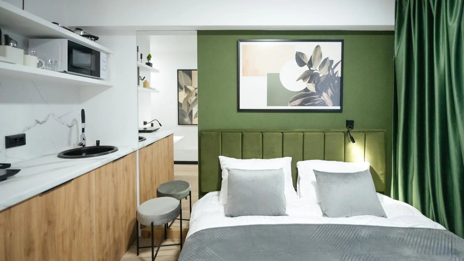 Myfreedom Апартаменти Вул Лаврська 4 Kyiv Apartment