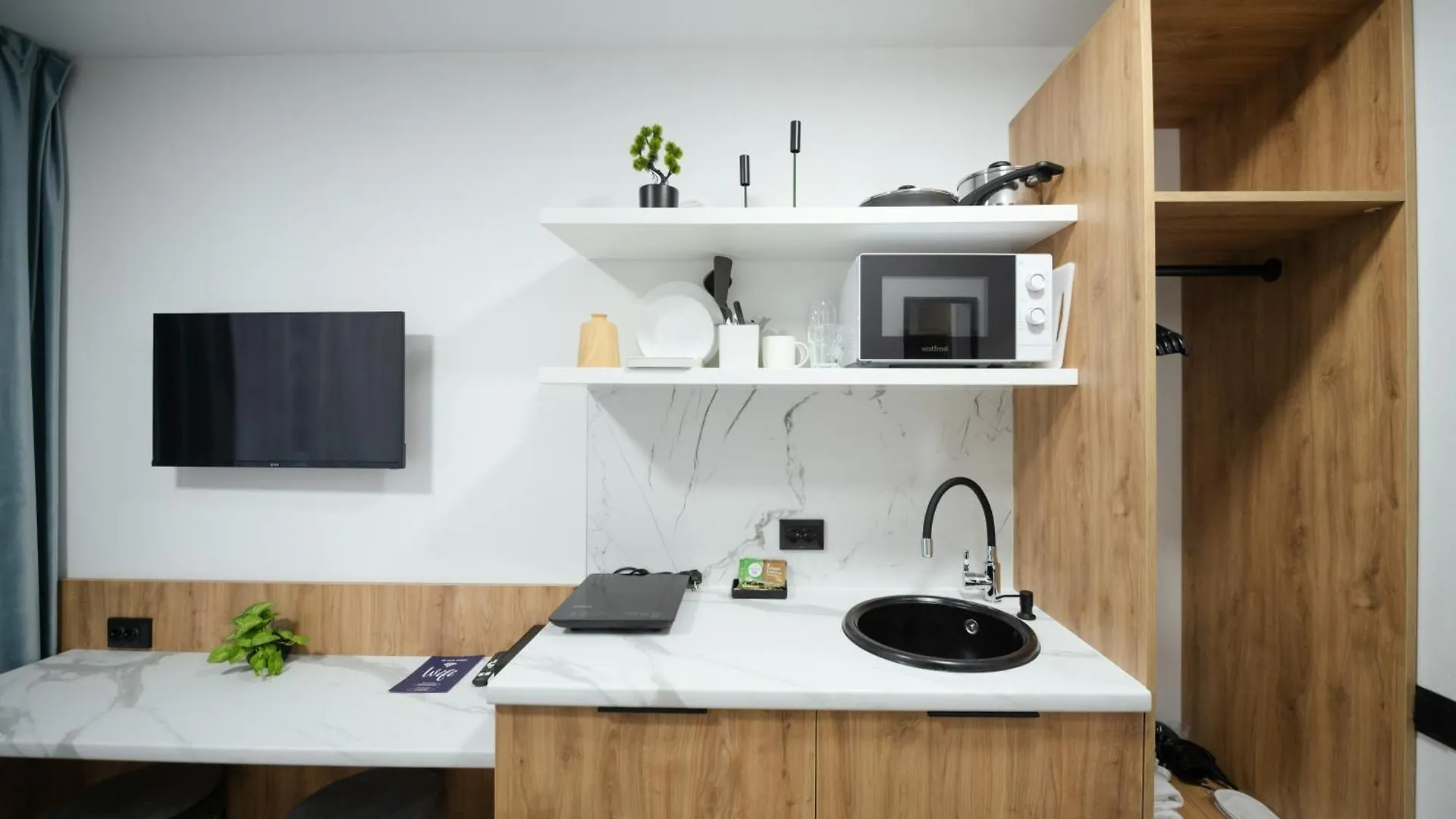 Myfreedom Апартаменти Вул Лаврська 4 Kyiv Apartment