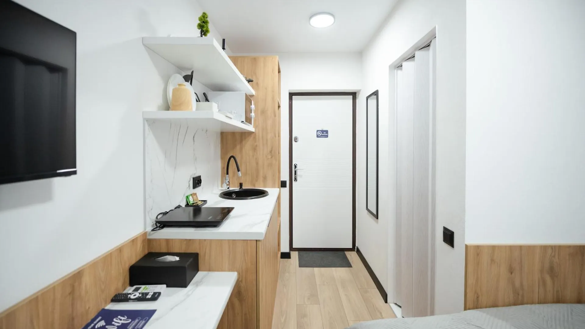 Apartment Myfreedom Апартаменти Вул Лаврська 4 Kyiv